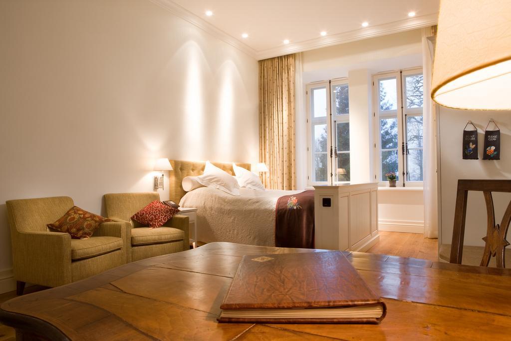 Paedaste Manor Kamer foto